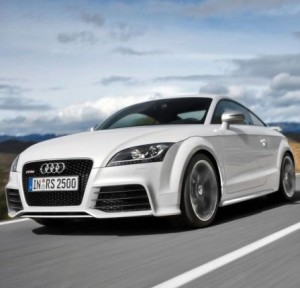 1-audi-tt-rs-coupe-2009-fotos-a-todo-color