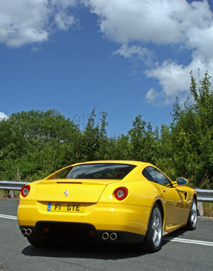 1047f89ferrari599hgte_300p