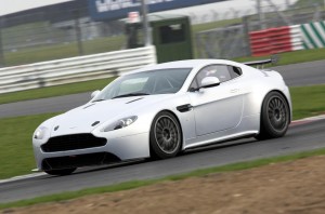 aston-martin-vantage-gt4-1