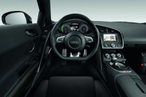 audi-r8-e-tron-fotos-espaas-de-su-interior-3