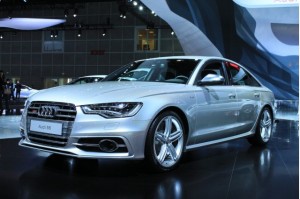 audi-s6-presentado-en-el-salan-del-automavil-de-los-angeles-1