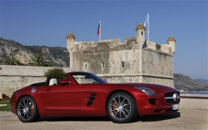 el-elegante-mercedes-benz-sls-amg-roadster-1