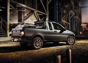 fiat-strada-2012-podraa-llegar-a-europa-1