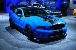 ford-mustang-shelby-gt500-en-el-salan-del-automavil-de-los-angeles-1