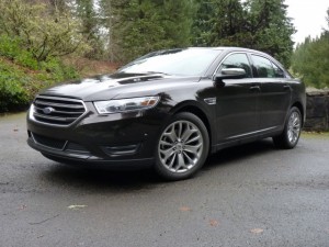 ford-taurus-2013-1