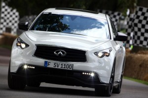 infiniti-fx-edician-vettel-en-goodwood-1