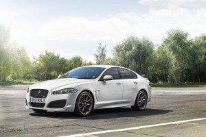 jaguar-xfr-con-kit-de-velocidad-1