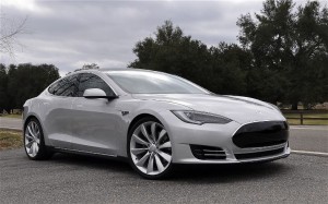 la-elegancia-del-nuevo-tesla-model-s-1