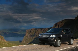 land-rover-freelander-2013-1