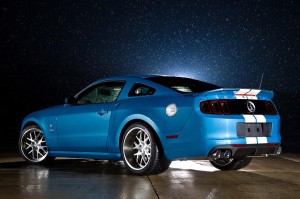 shelby-gt500-cobra-2013-tributo-a-carroll-shelby-1