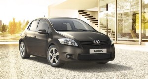 toyota-auris-precios-en-espaaa-1