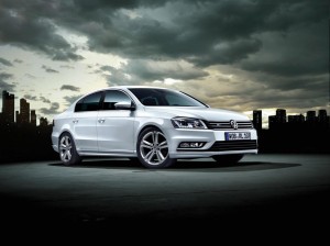 volkswagen-passat-r-line-2